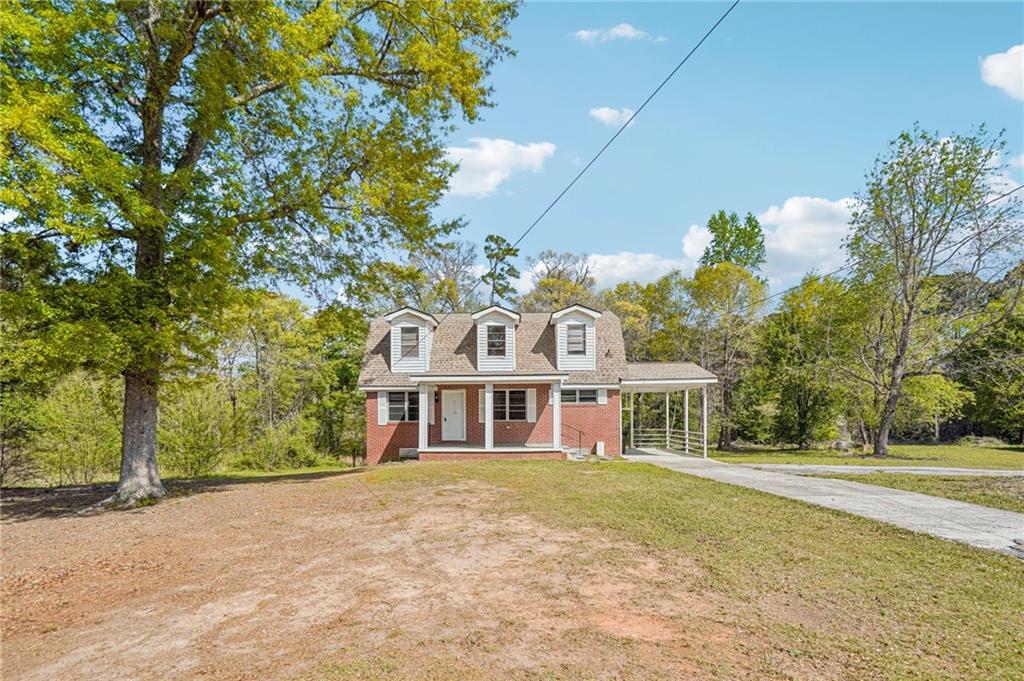 305 Anderson Circle Covington, GA 30016 - Photo 2 of 38