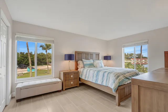 $4,000 | 4444 Northeast Ocean Boulevard, Unit E2, Jensen Beach, FL 34957