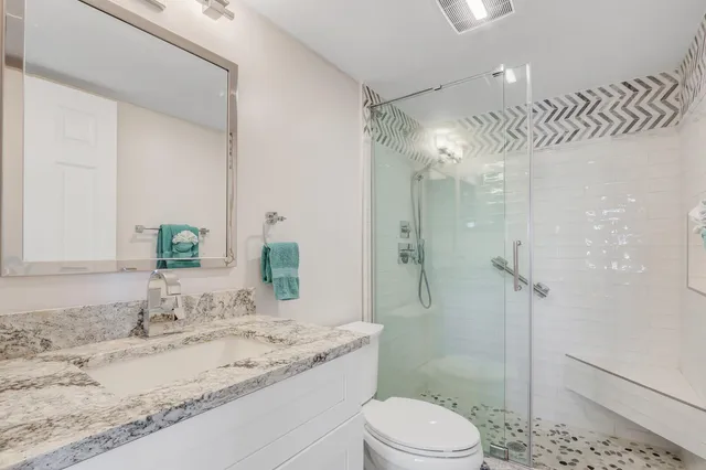 $4,000 | 4444 Northeast Ocean Boulevard, Unit E2, Jensen Beach, FL 34957