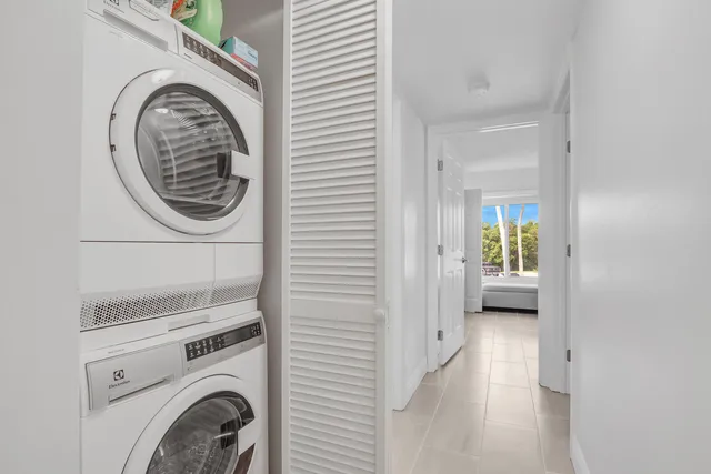 $4,000 | 4444 Northeast Ocean Boulevard, Unit E2, Jensen Beach, FL 34957