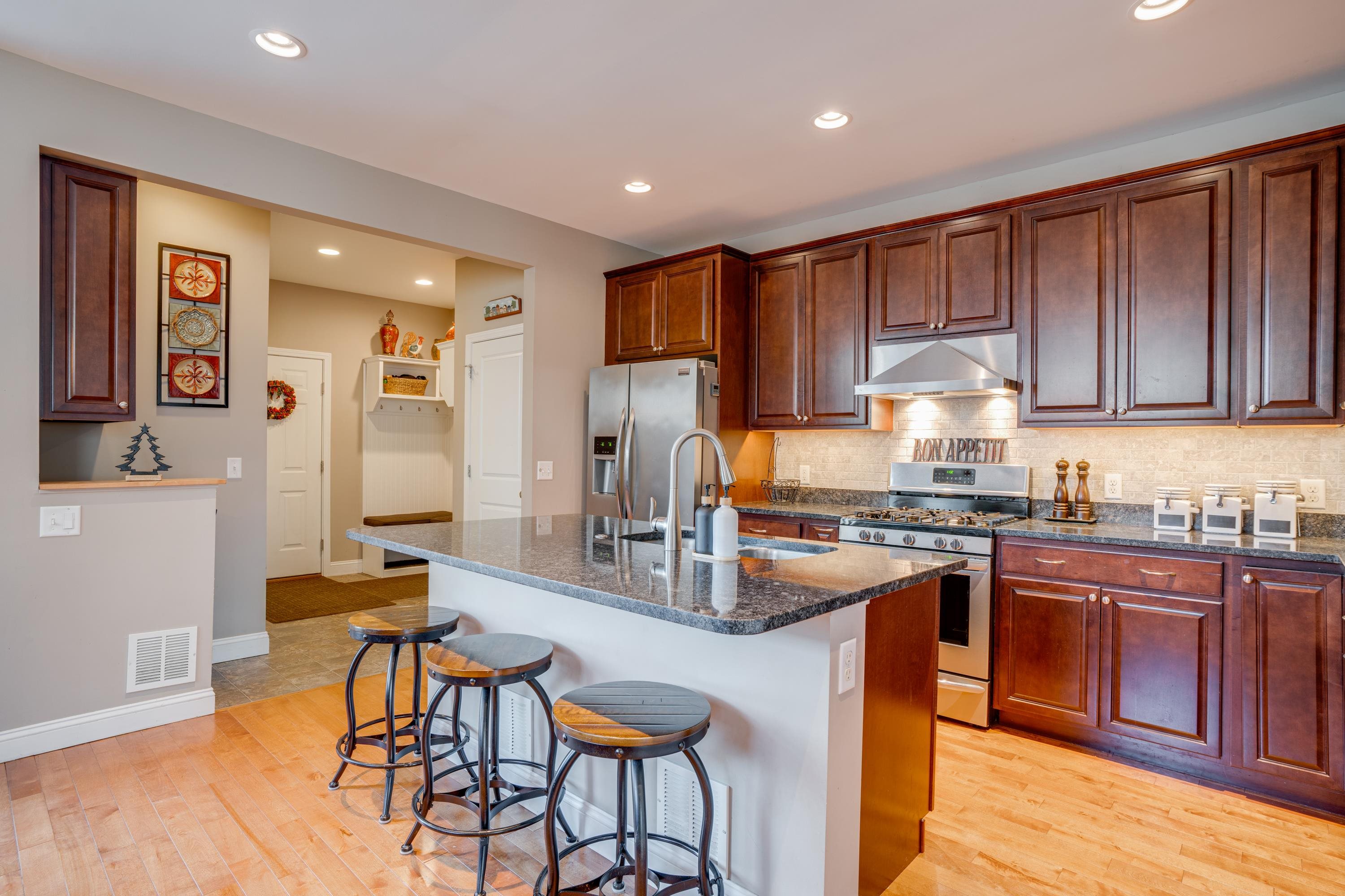 361 Zephyr Road Williston, VT 05495 - Photo 3 of 38 Gallery Image 3