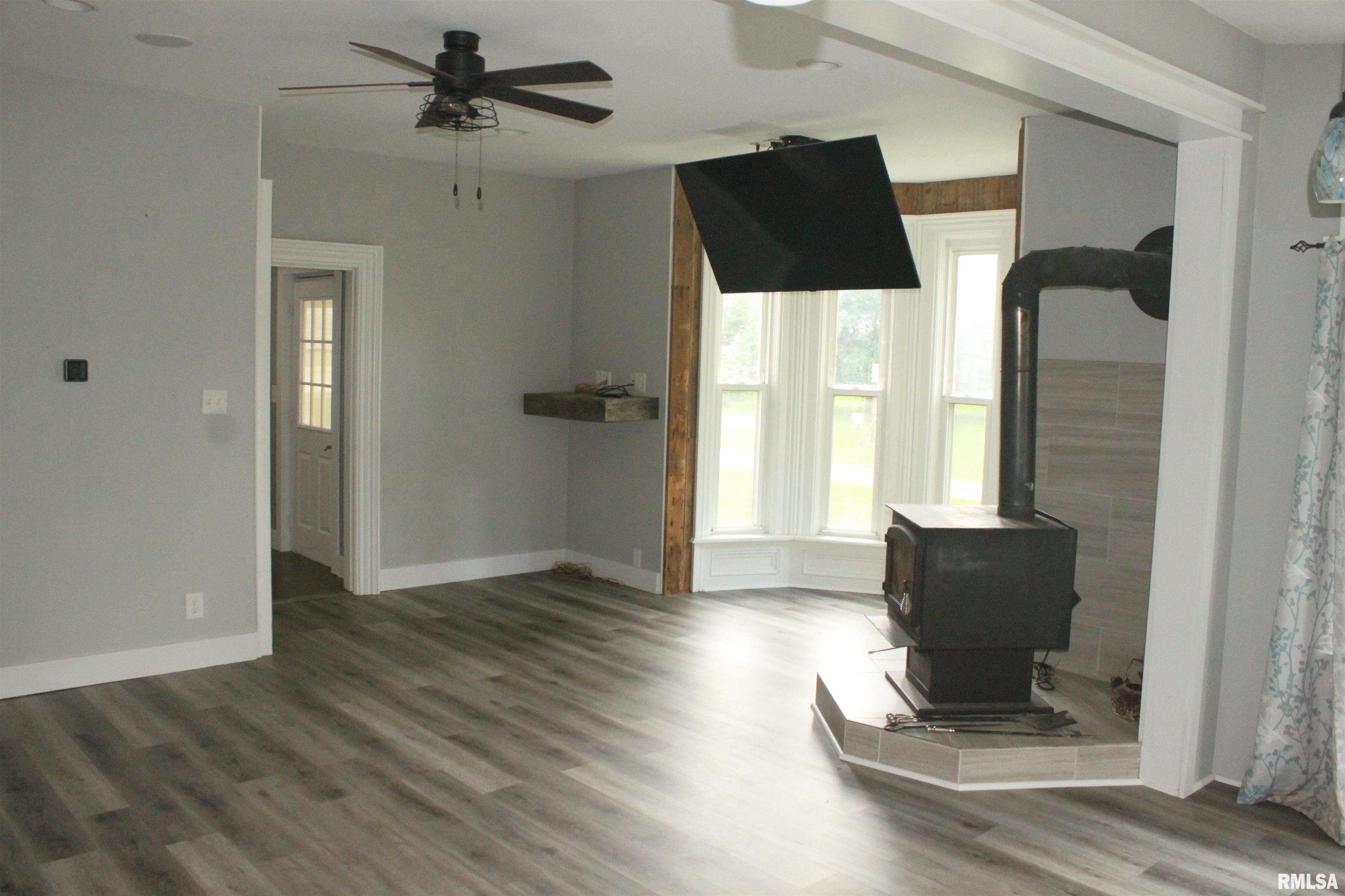5568 Blue Goose Road Prophetstown, IL 61277 - Photo 12 of 35