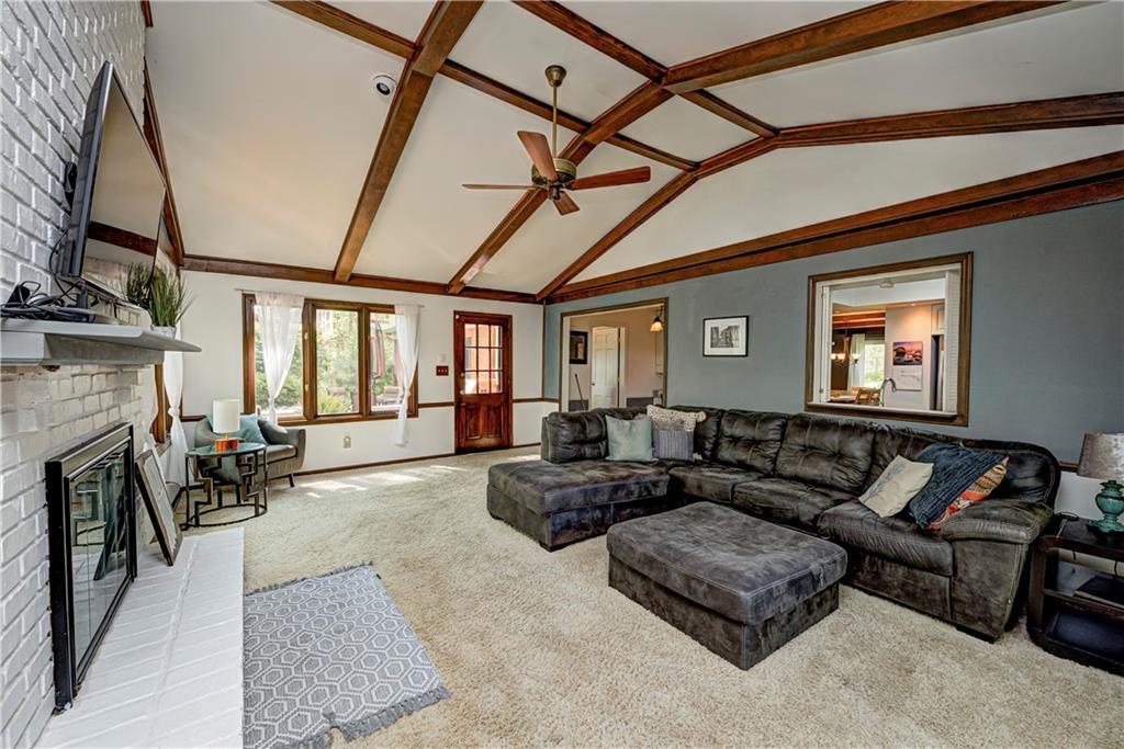 1507 Brewster Road Indianapolis, IN 46260 - Photo 20 of 56