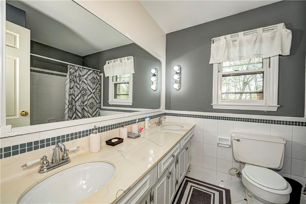 1507 Brewster Road Indianapolis, IN 46260 - Photo 38 of 56