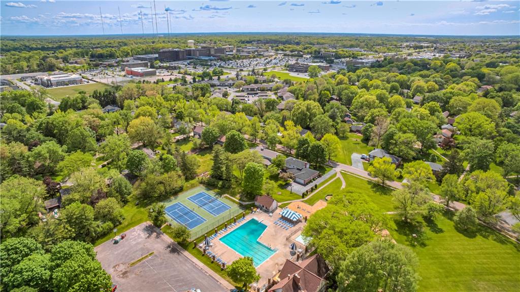 1507 Brewster Road Indianapolis, IN 46260 - Photo 50 of 56