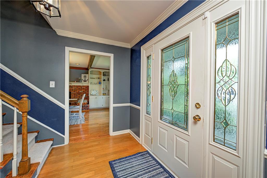 1507 Brewster Road Indianapolis, IN 46260 - Photo 6 of 56