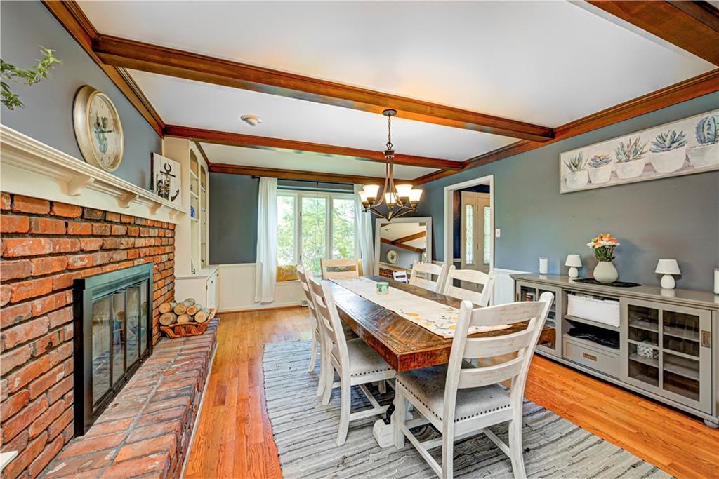 1507 Brewster Road Indianapolis, IN 46260 - Photo 10 of 56