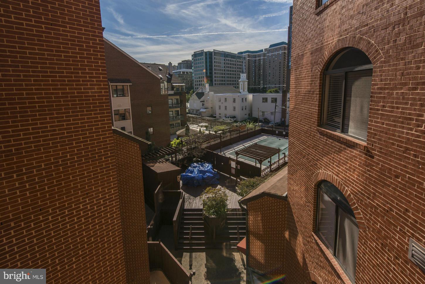 1029 North Stuart Street, Unit 405 Arlington, VA 22203 - Photo 18 of 20 View