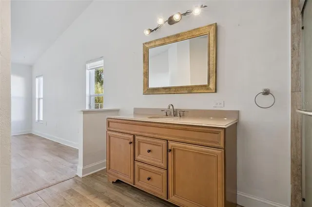 $375,000 | 201 Glenridge Loop South, Lakeland, FL 33809