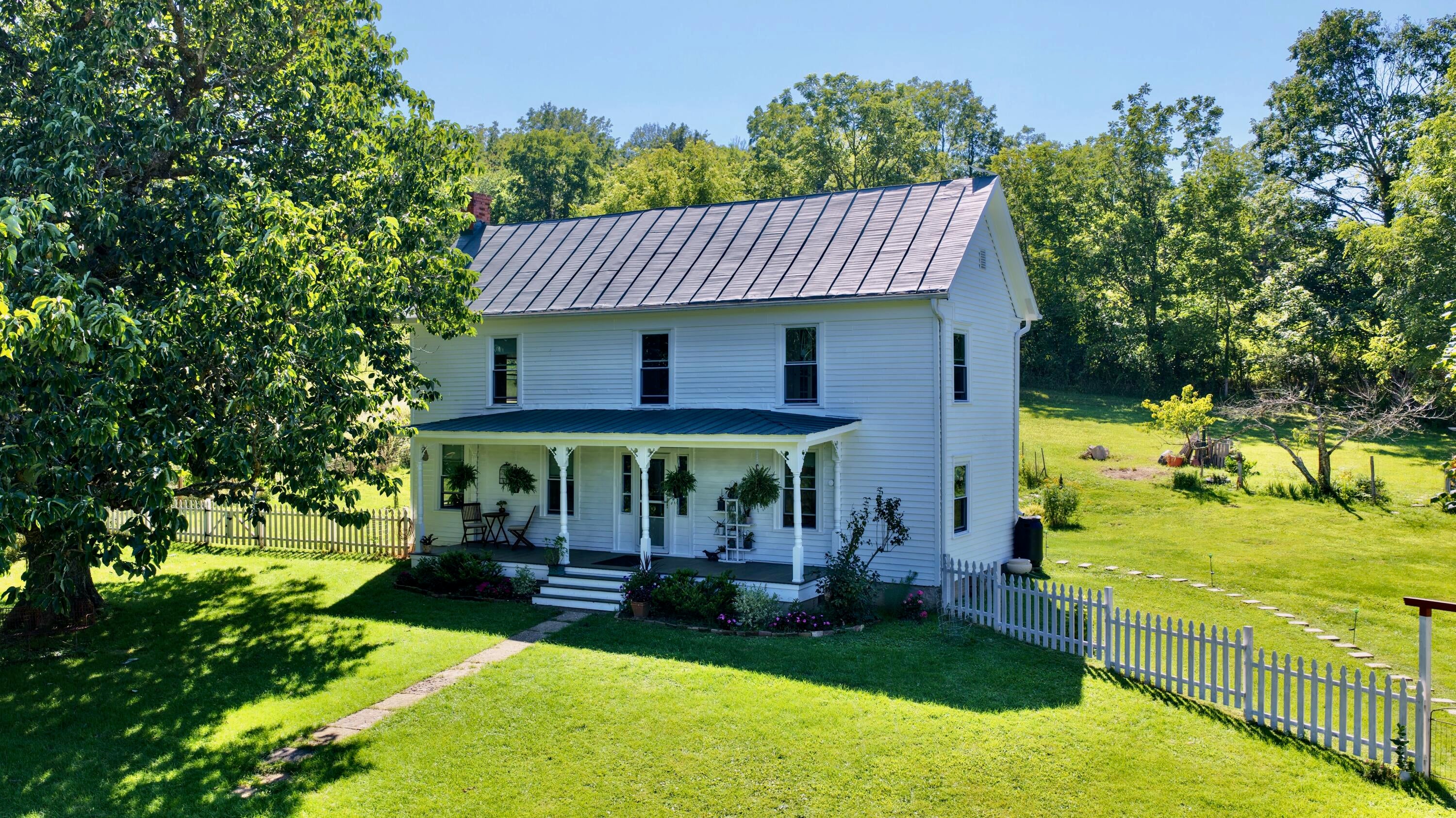 500 Charles Boothe Road Sinks Grove, WV 24976 - Photo 2 of 77 Gallery Image 2