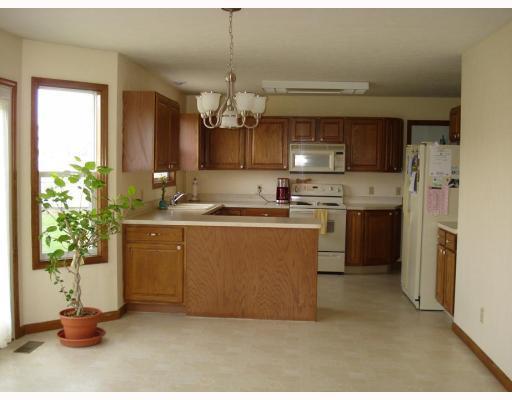 1294 Ryan Court Springfield, OH 45503 - Photo 5 of 9