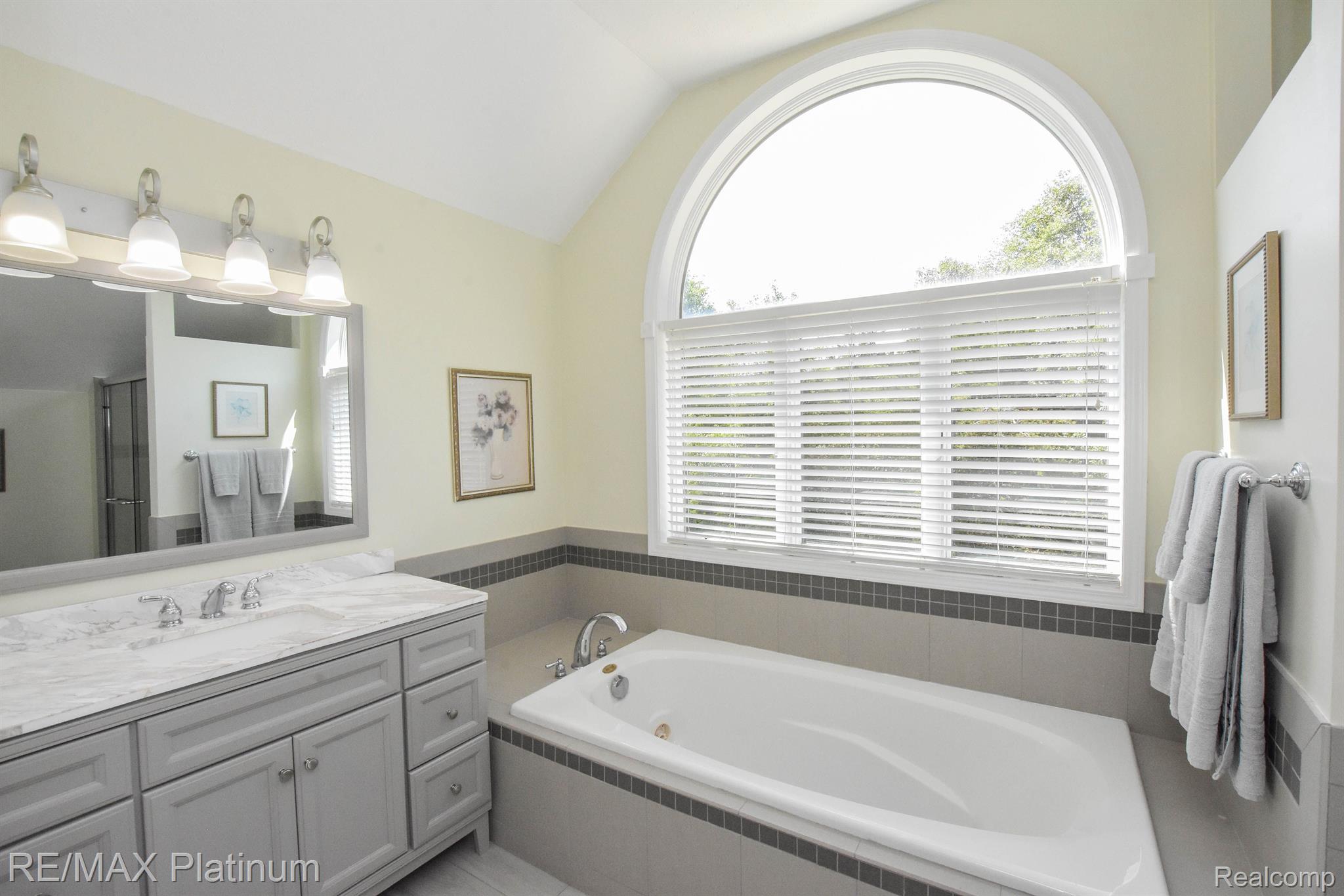 10193 Cedar Lake Road Pinckney, MI 48169 - Photo 32 of 51 Gallery Image 32