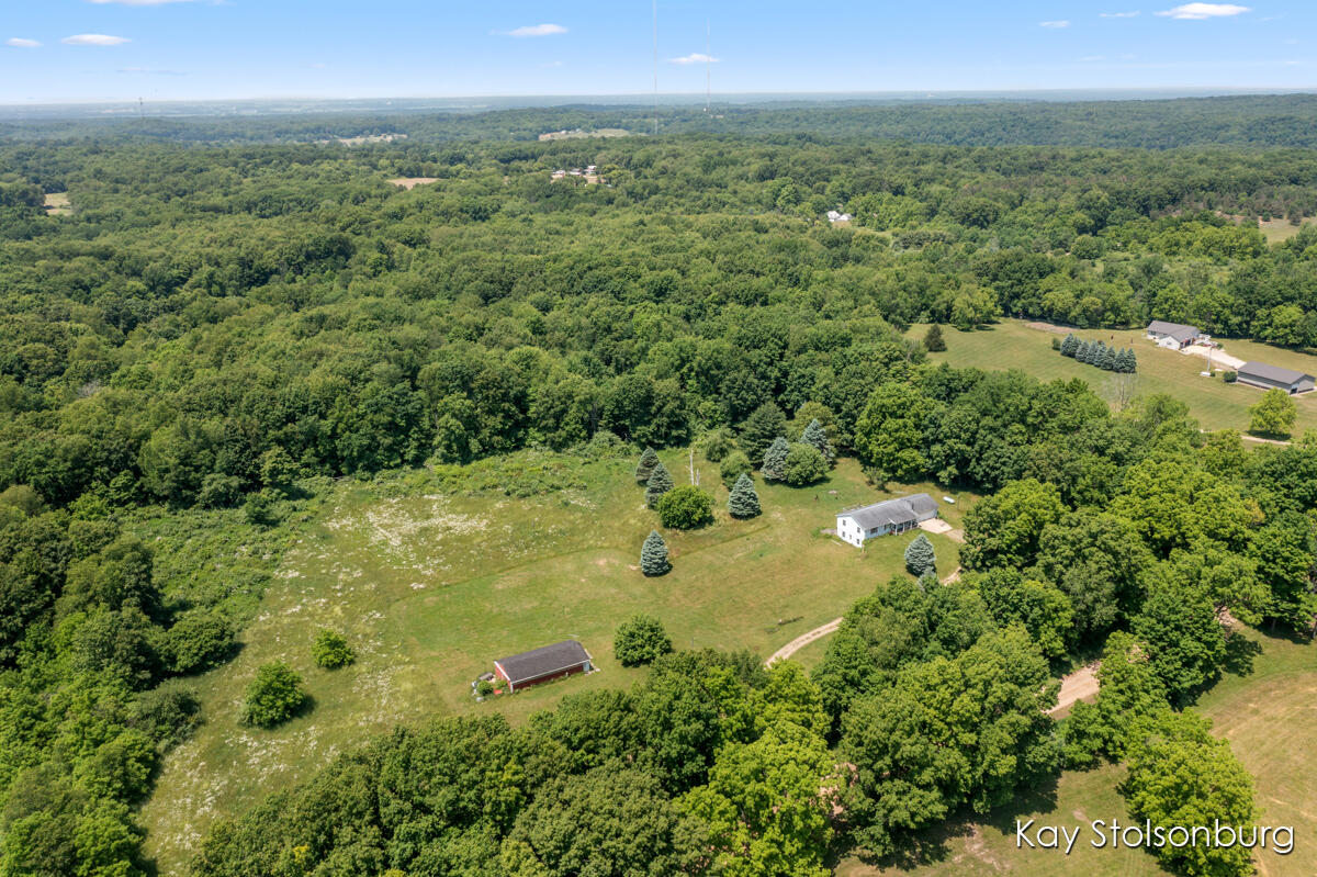 6800 McKibben Road Delton, MI 49046 - Photo 22 of 53 IMG_1021