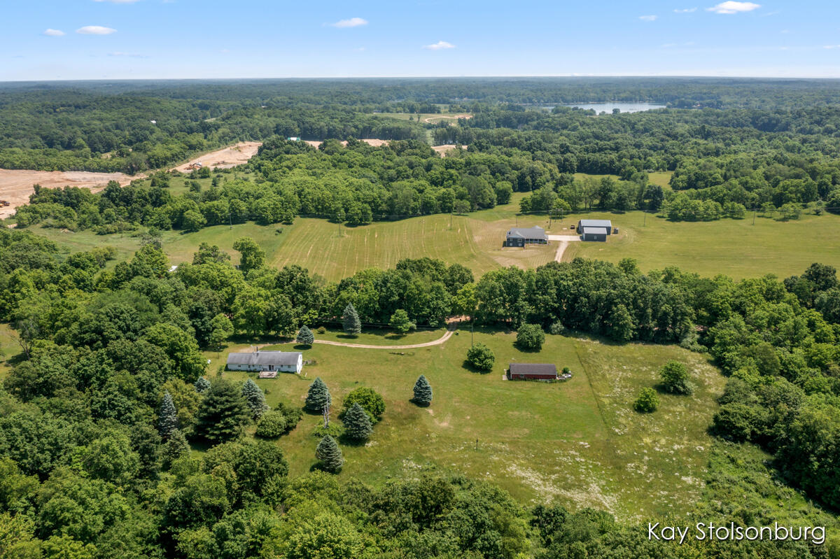 6800 McKibben Road Delton, MI 49046 - Photo 24 of 53 IMG_1023