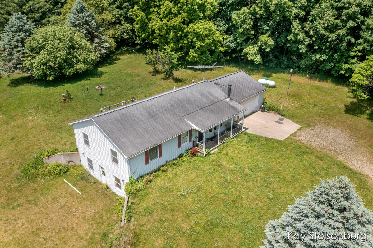 6800 McKibben Road Delton, MI 49046 - Photo 51 of 53 IMG_1029