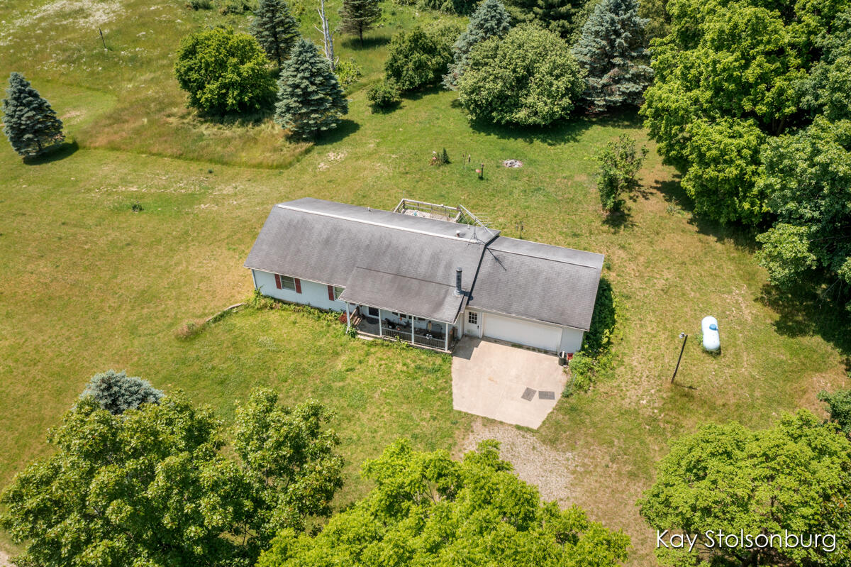 6800 McKibben Road Delton, MI 49046 - Photo 52 of 53 IMG_1031