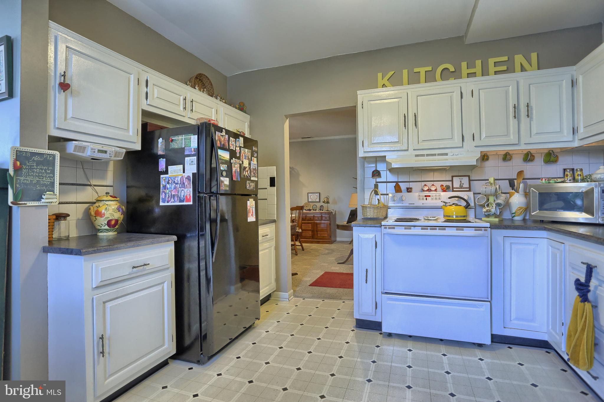 2 F Fairway Road, Unit 2F Reading, PA 19607 - Photo 4 of 21 Gallery Image 4