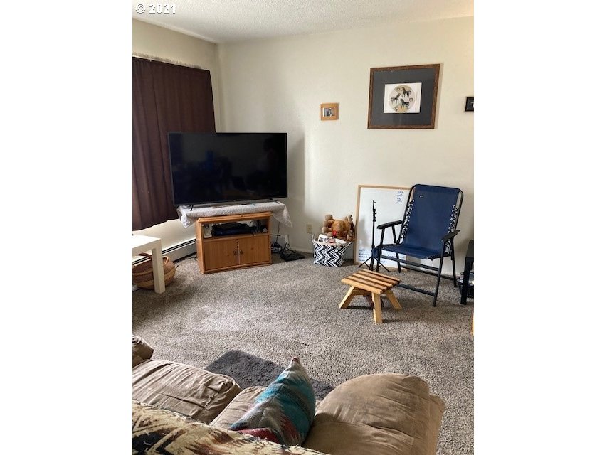 325 Northwest 4th Street Pendleton, OR 97801 - Photo 12 of 15