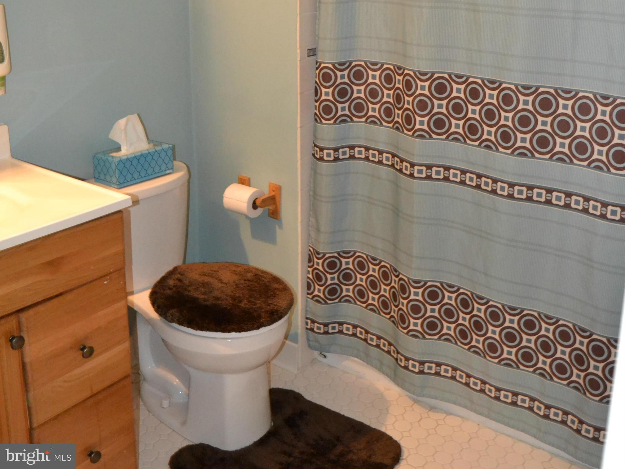 7860 Walnut Grove Road Severn, MD 21144 - Photo 10 of 27 Bath