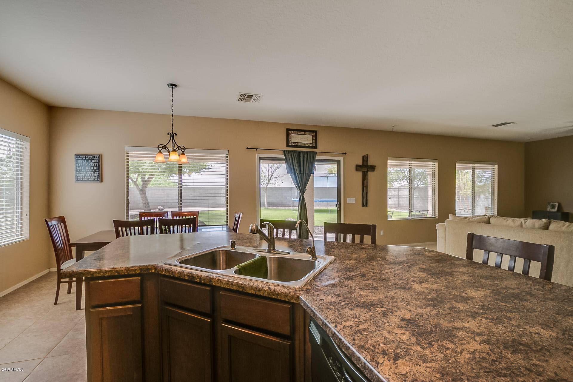 9699 Barley Road Florence, AZ 85132 - Photo 20 of 59 Kitchen View