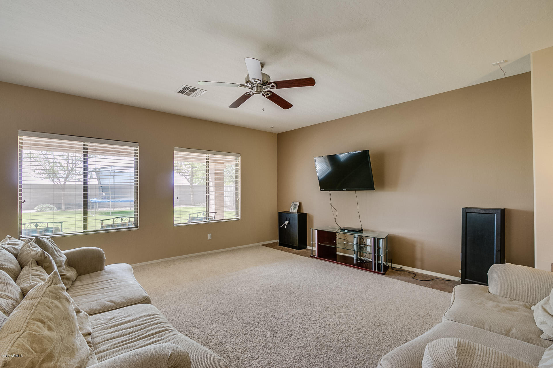 9699 Barley Road Florence, AZ 85132 - Photo 27 of 59 Living Room