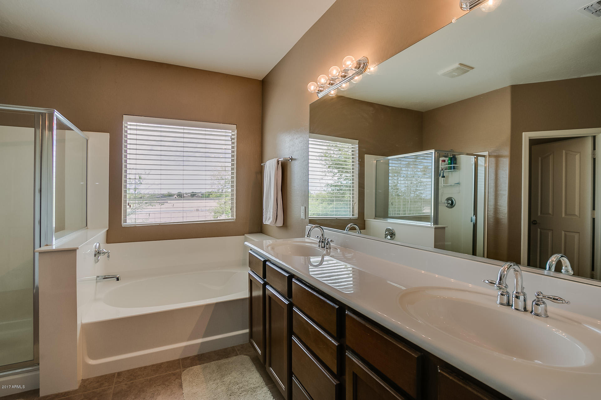 9699 Barley Road Florence, AZ 85132 - Photo 47 of 59 Master Bathroom