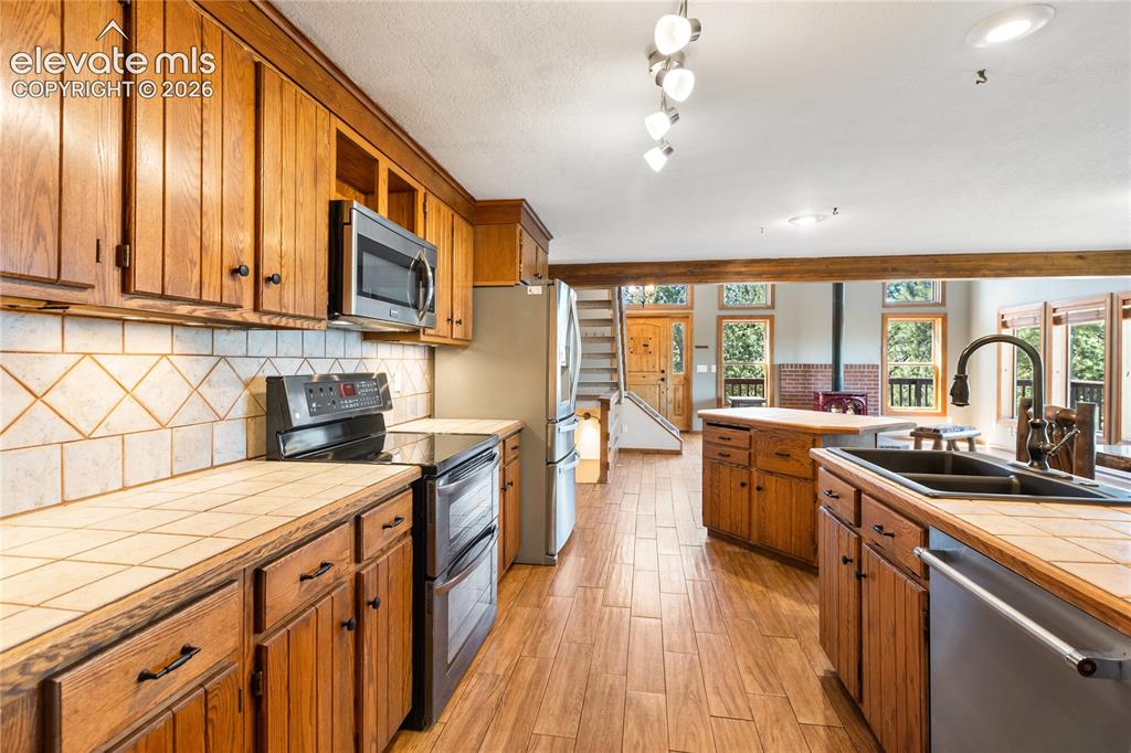 265 Homestead Road Divide, CO 80814 - Photo 19 of 50 Gallery Image 19