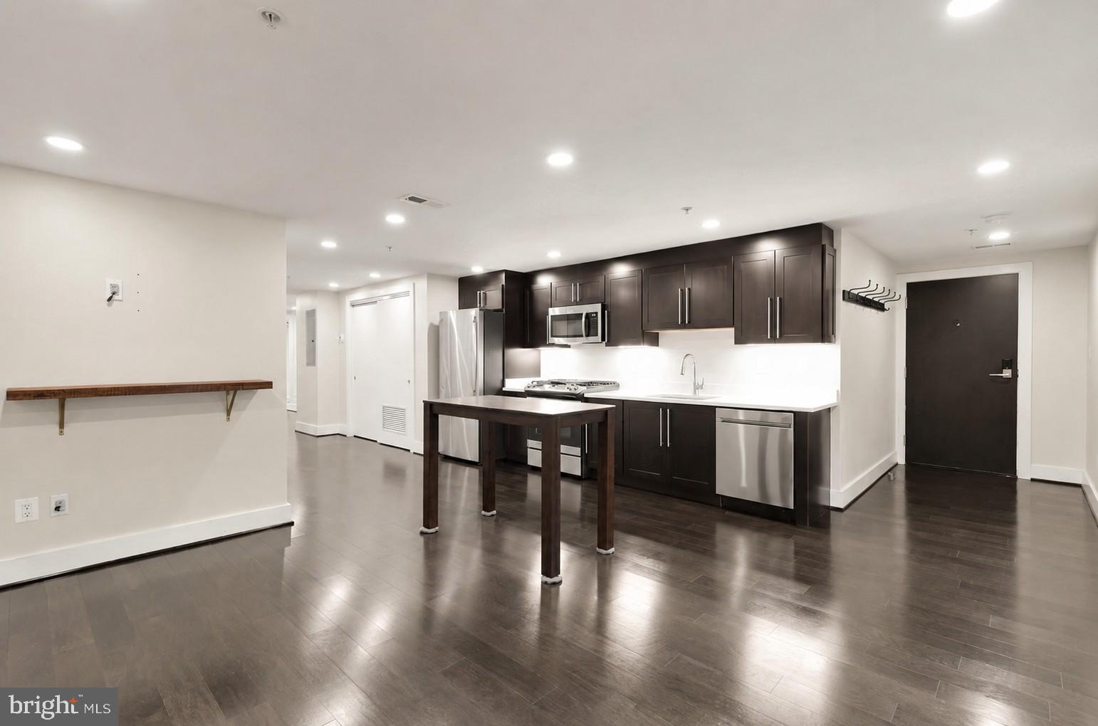 1331 K Street Southeast, Unit 102 Washington, DC 20003 - Photo 15 of 21