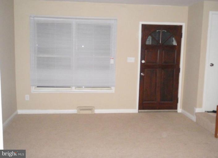 8009 Charlesmont Road Baltimore, MD 21222 - Photo 1 of 15 Living Room