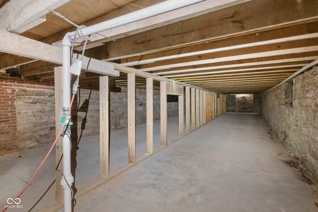 $199,900 | 5 North Pike Street, Vernon, IN 47282