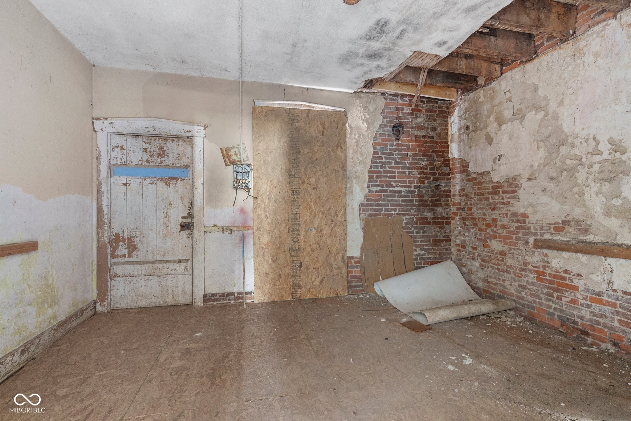 5 North Pike Street Vernon, IN 47282 - Photo 20 of 32