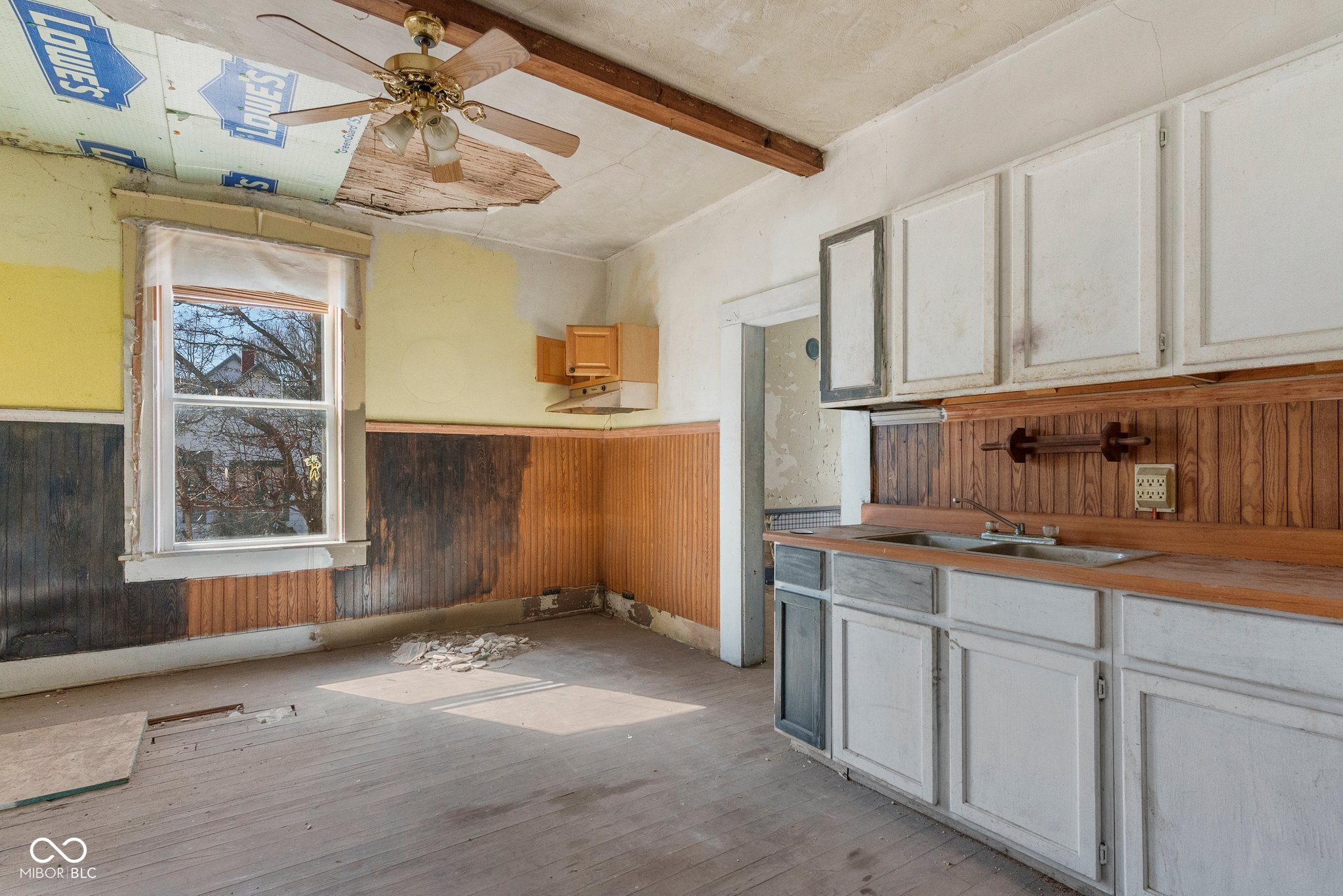 5 North Pike Street Vernon, IN 47282 - Photo 21 of 32