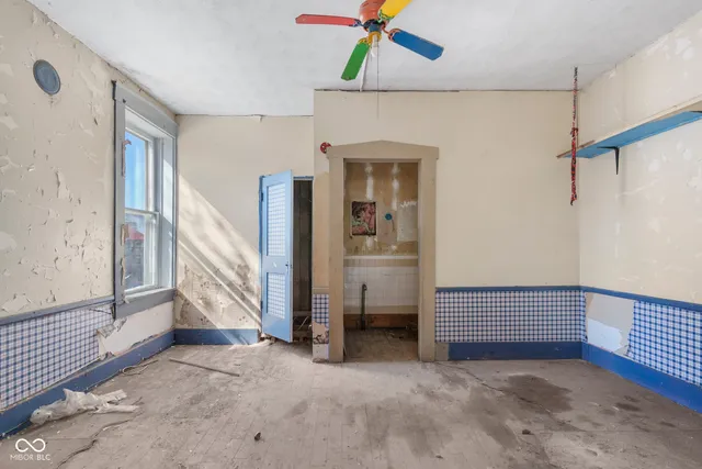 $199,900 | 5 North Pike Street, Vernon, IN 47282