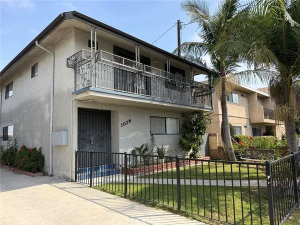 $3,395 | 1029 West 161st Street, Unit O, Gardena, CA 90247
