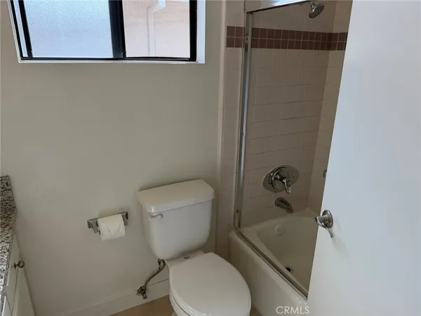 $3,395 | 1029 West 161st Street, Unit O, Gardena, CA 90247