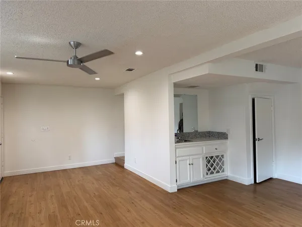 $3,395 | 1029 West 161st Street, Unit O, Gardena, CA 90247