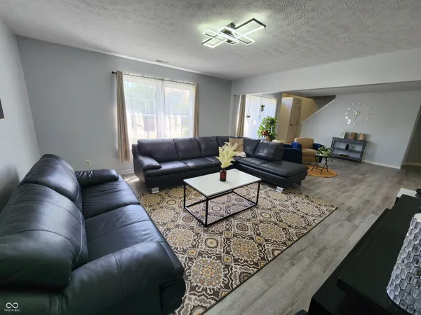 $349,000 | 6136 Sandcherry Drive, Indianapolis, IN 46236