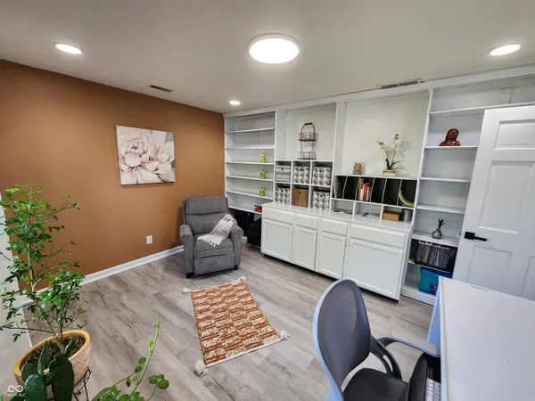 $349,000 | 6136 Sandcherry Drive, Indianapolis, IN 46236