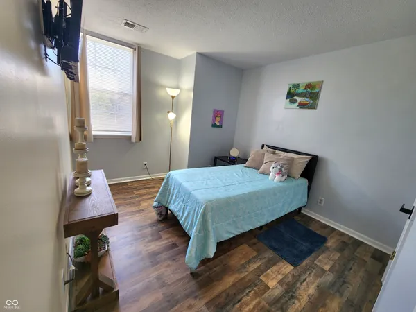 $349,000 | 6136 Sandcherry Drive, Indianapolis, IN 46236