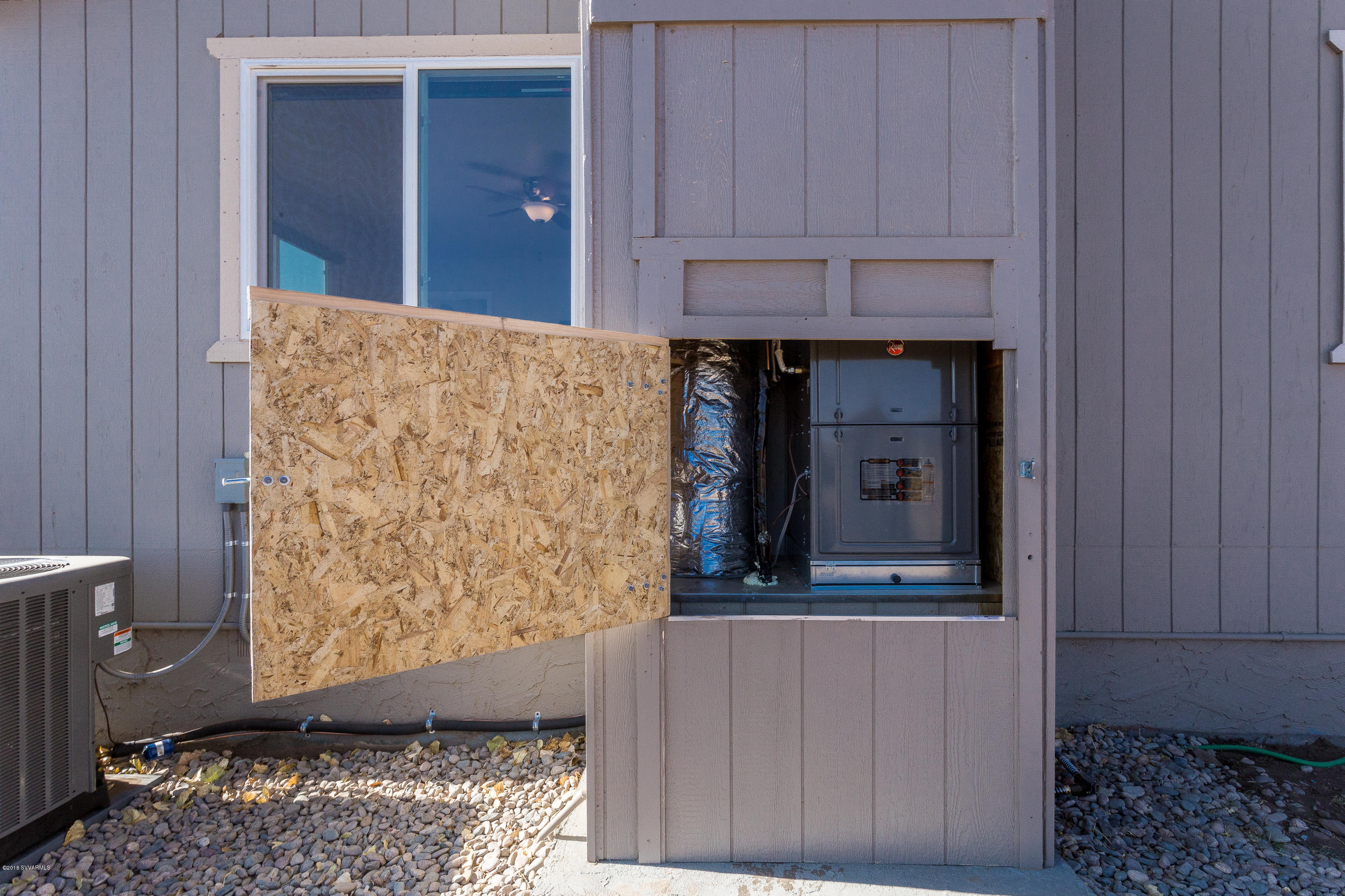 11905 Hamilton Road Flagstaff, AZ 86004 - Photo 26 of 29 026_Back of Home