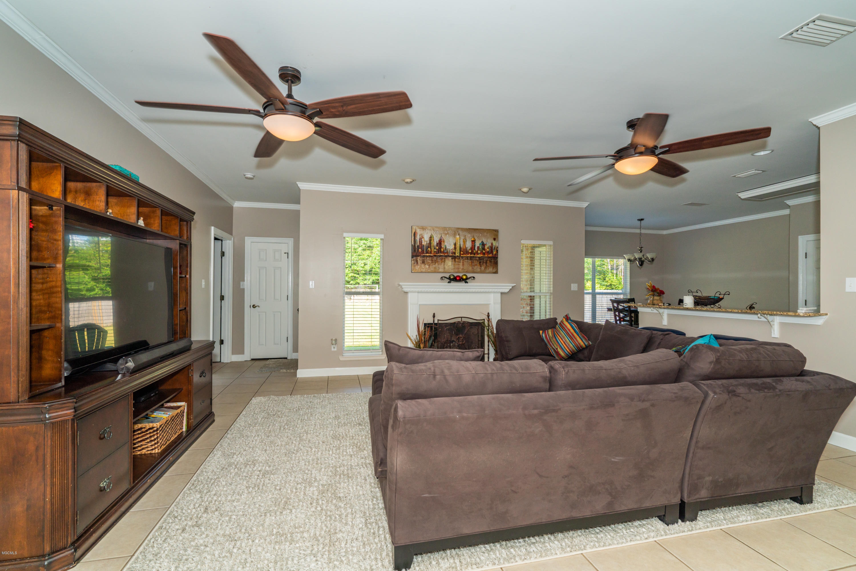 1011 North Wright Avenue Long Beach, MS 39560 - Photo 8 of 38 1011 N Wright Ave-7