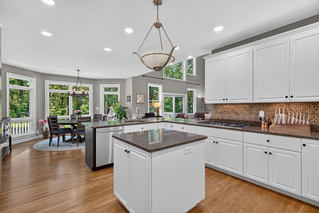 22 Rhodes Drive Wrentham, MA 02093 - Photo 13 of 42