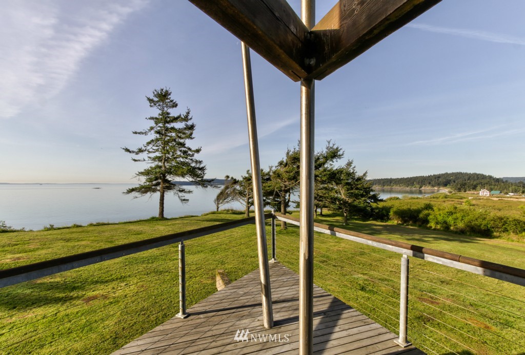 522 Whitecliff Farm Road Decatur Island, WA 98221 - Photo 1 of 21