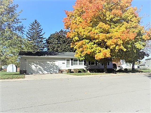 802 Everhart Drive Decatur, IN 46733 - Photo 2 of 28