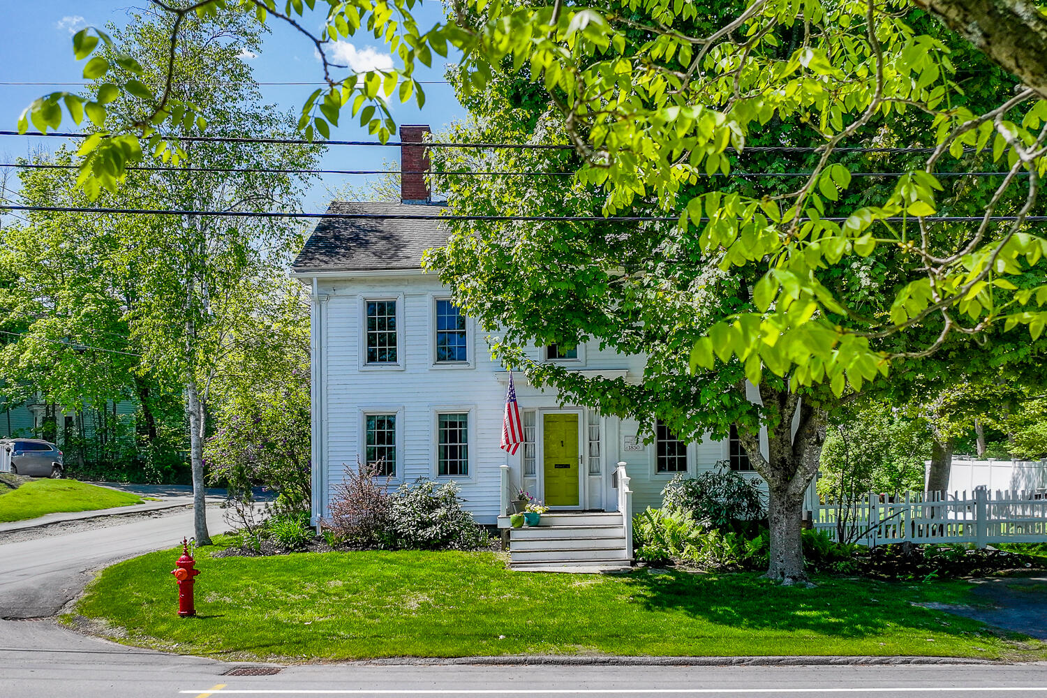 86 High Street Belfast, ME 04915 - Photo 2 of 45 86 High St Belfast 47-(ZF-5558-11862-1-0