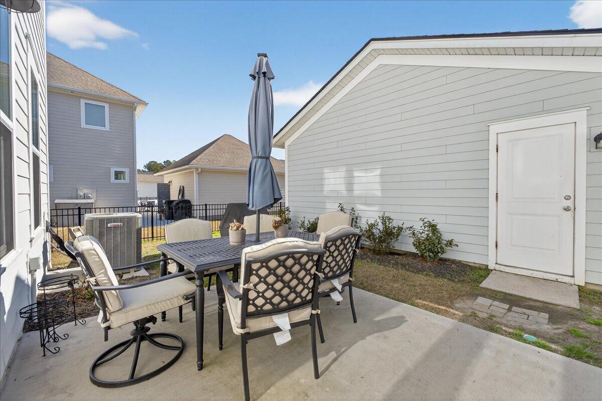 116 Falaise Street Charleston, SC 29492 - Photo 32 of 44 Back Patio