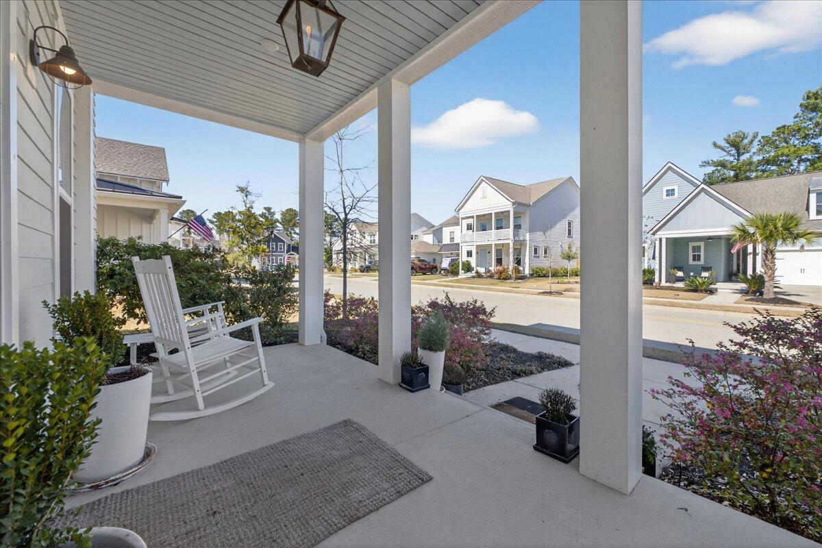 116 Falaise Street Charleston, SC 29492 - Photo 4 of 44 Front Porch