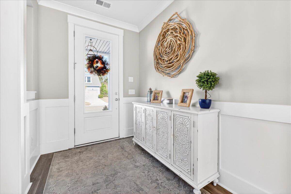 116 Falaise Street Charleston, SC 29492 - Photo 9 of 44 Entryway
