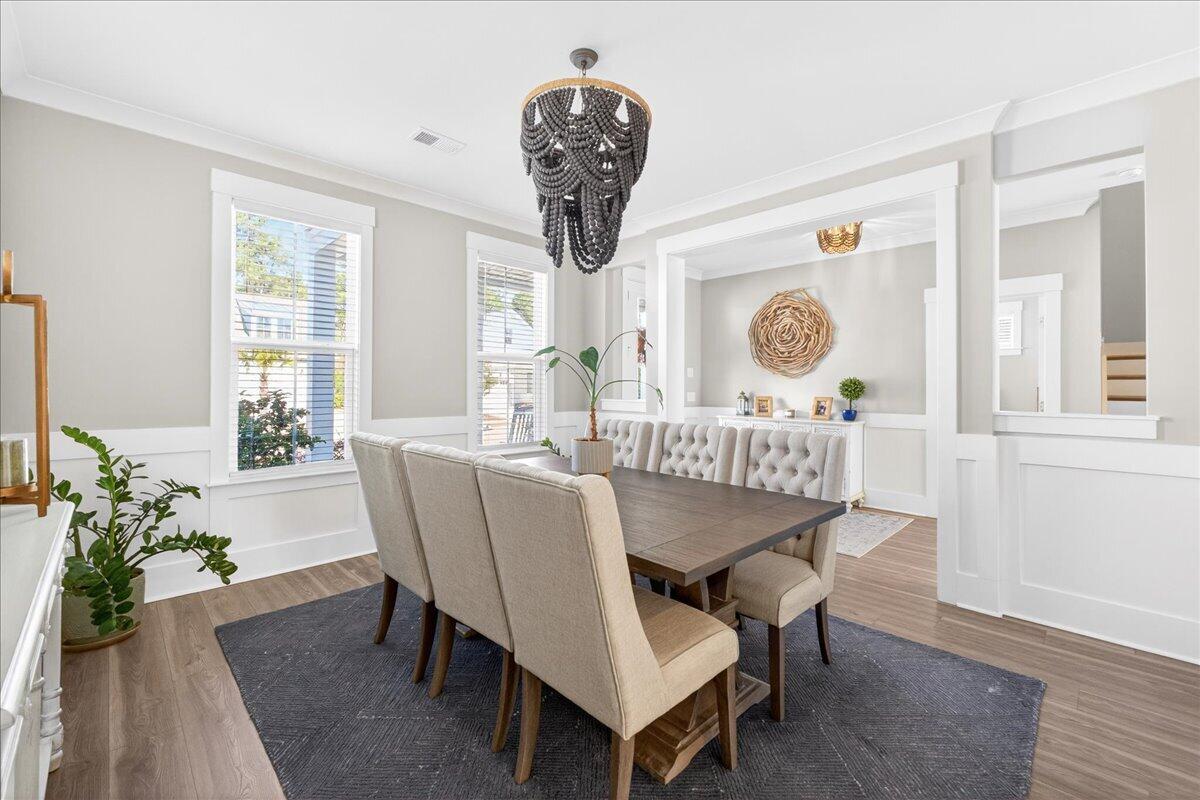116 Falaise Street Charleston, SC 29492 - Photo 10 of 44 Sunny Dining