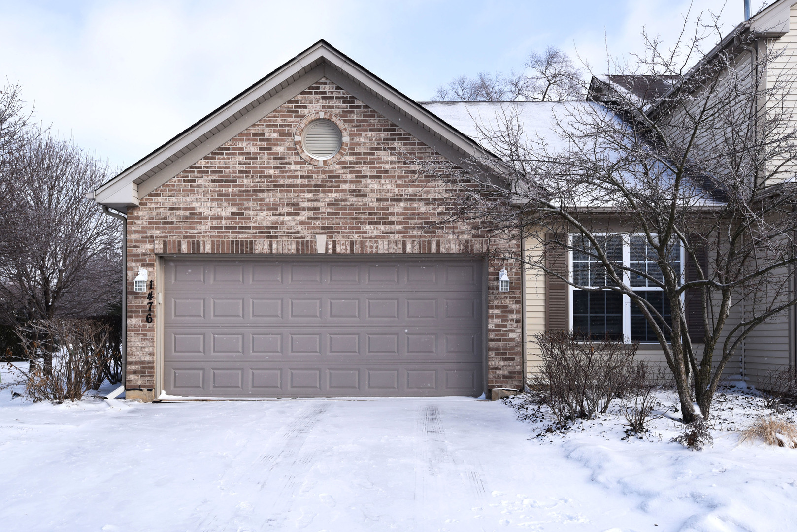 1476 Keystone Court, Unit 581 Elgin, IL 60120 - Photo 1 of 1